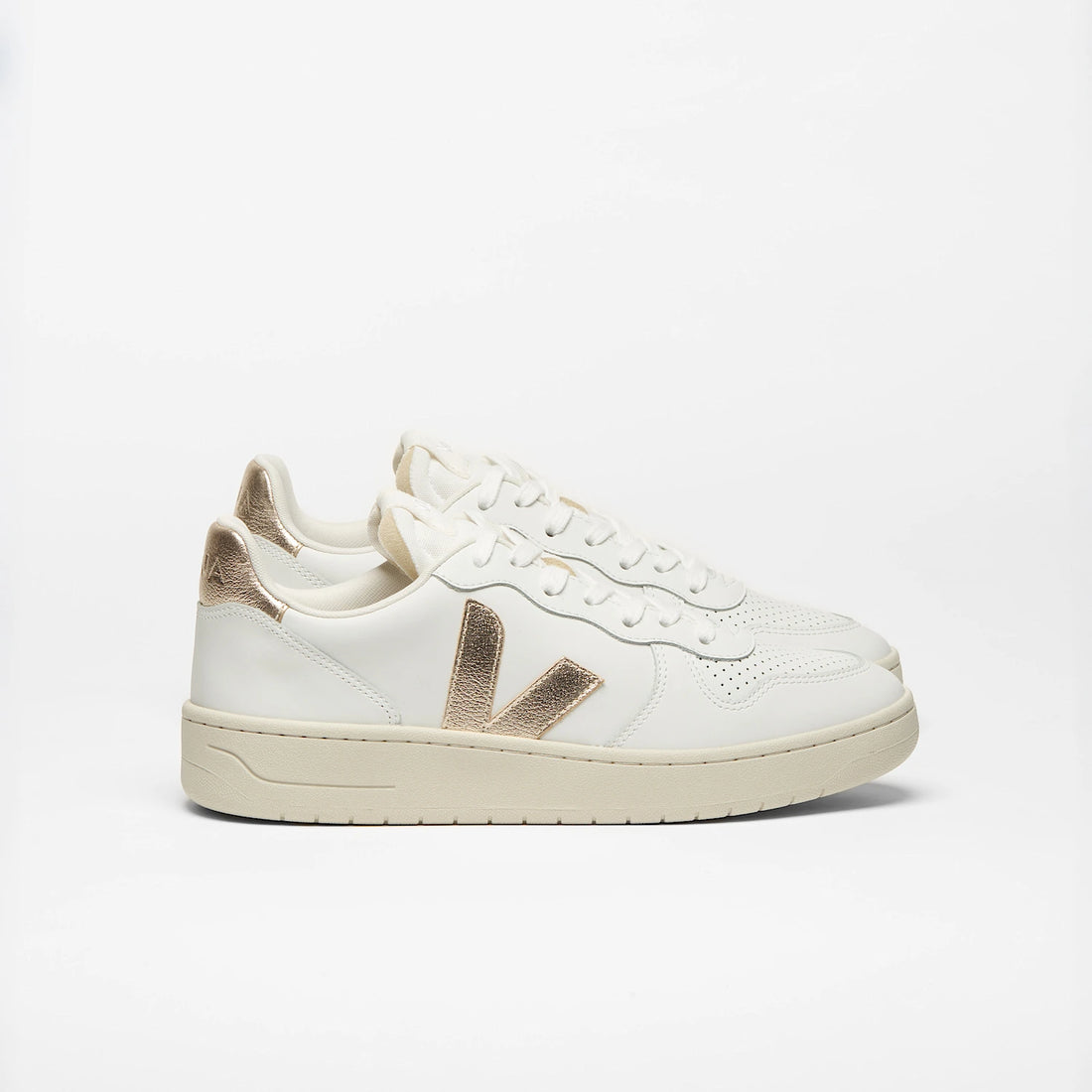 Sneakers V-10